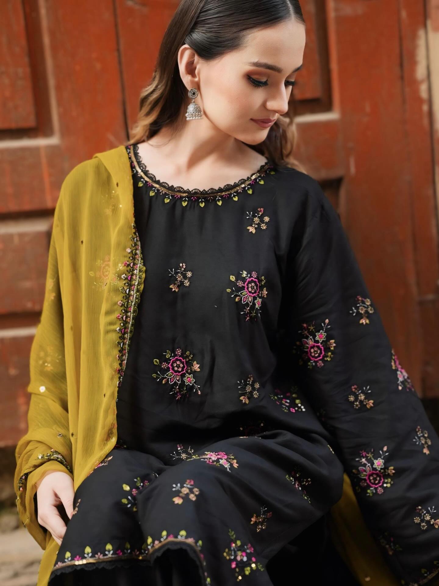 Kashish Embroidered 3PC Dress ( Cotton Lawn)