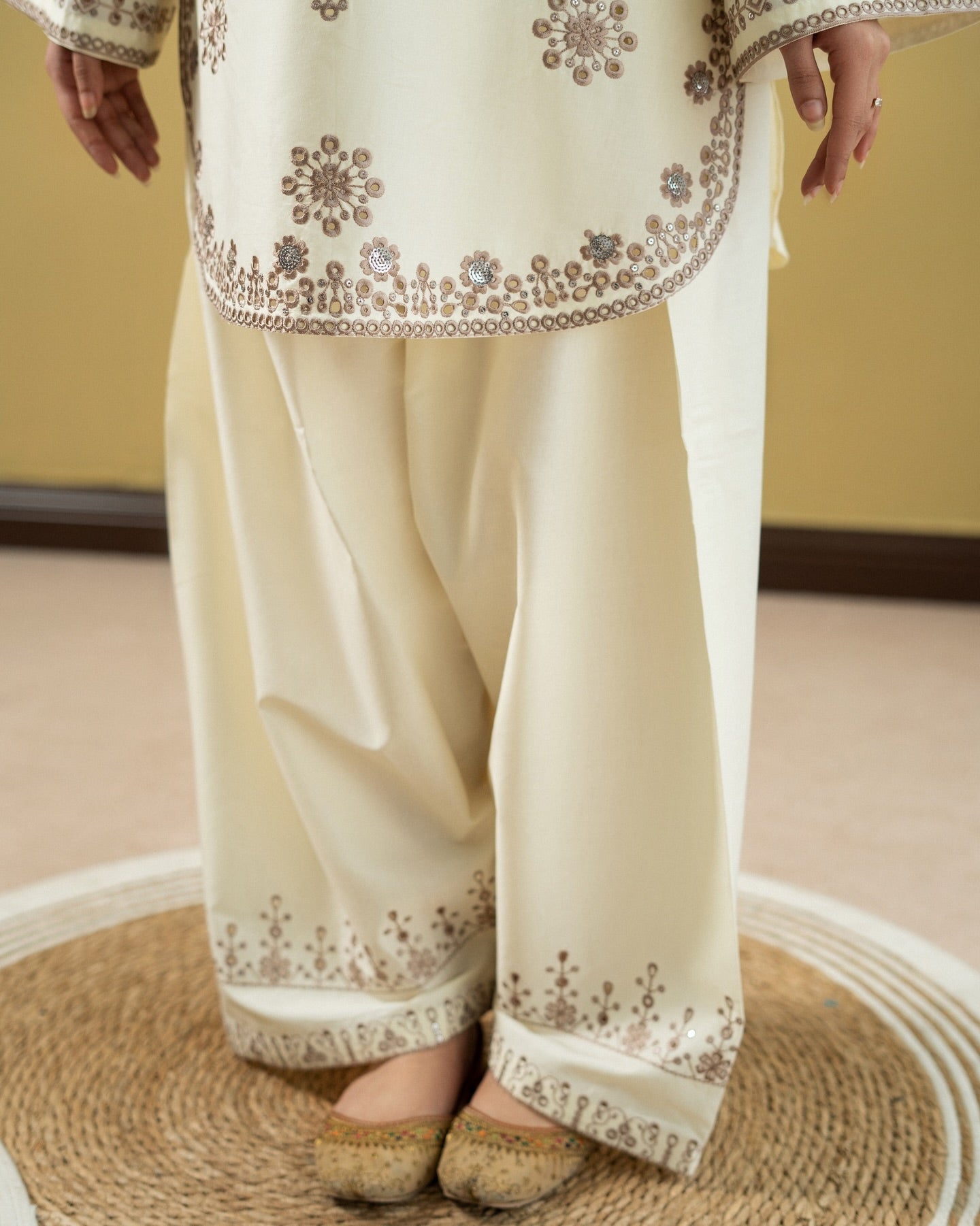 Chandni Sequence Emb 2-Piece Set (Cotton Lawn)
