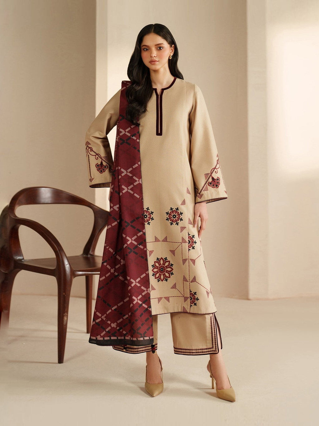 Naqsh Elegance 3PC (Cotton Lawn)