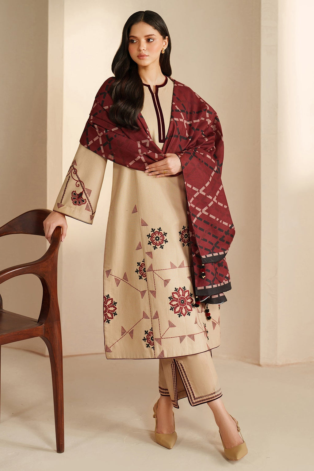 Naqsh Elegance 3PC (Cotton Lawn)