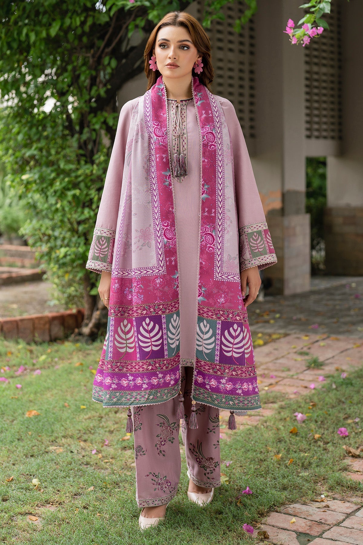 Gul-e-Zar EMB Cotton Lawn 3PC