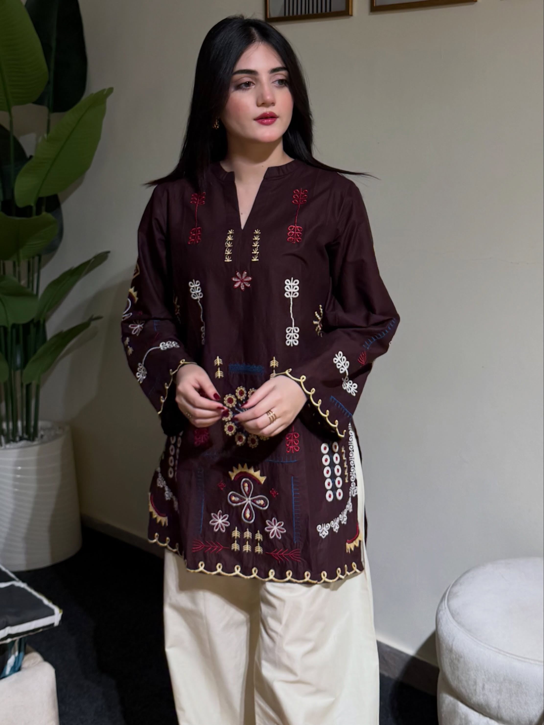 Grace Embroidered Cotton Lawn 2-Piece Suit