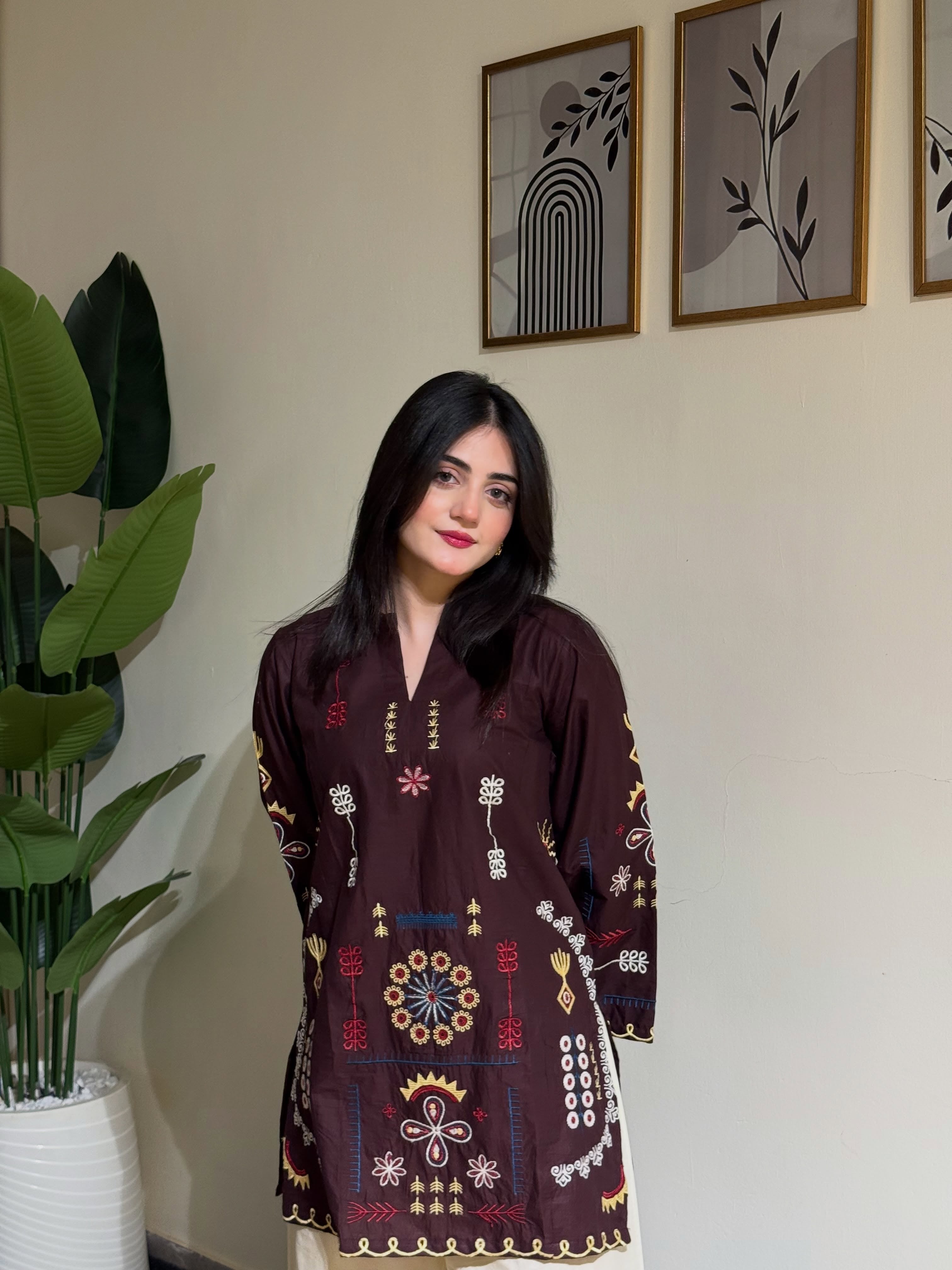 Grace Embroidered Cotton Lawn 2-Piece Suit