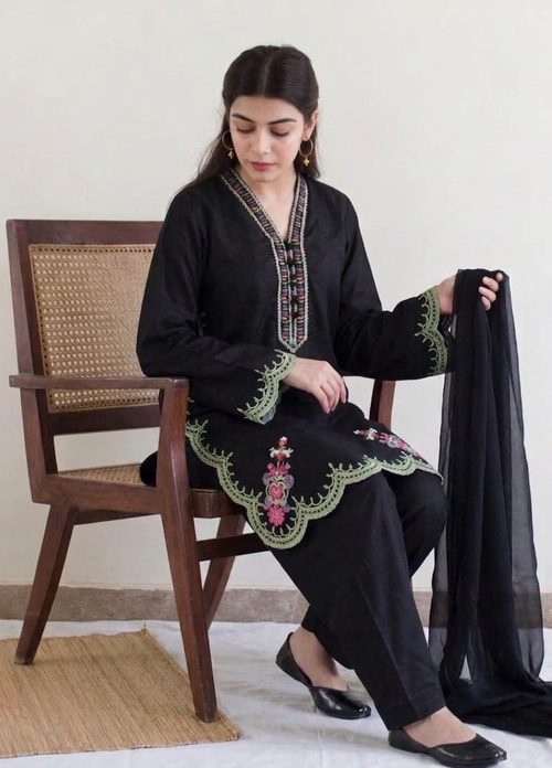 Ayla Embroidered Wear