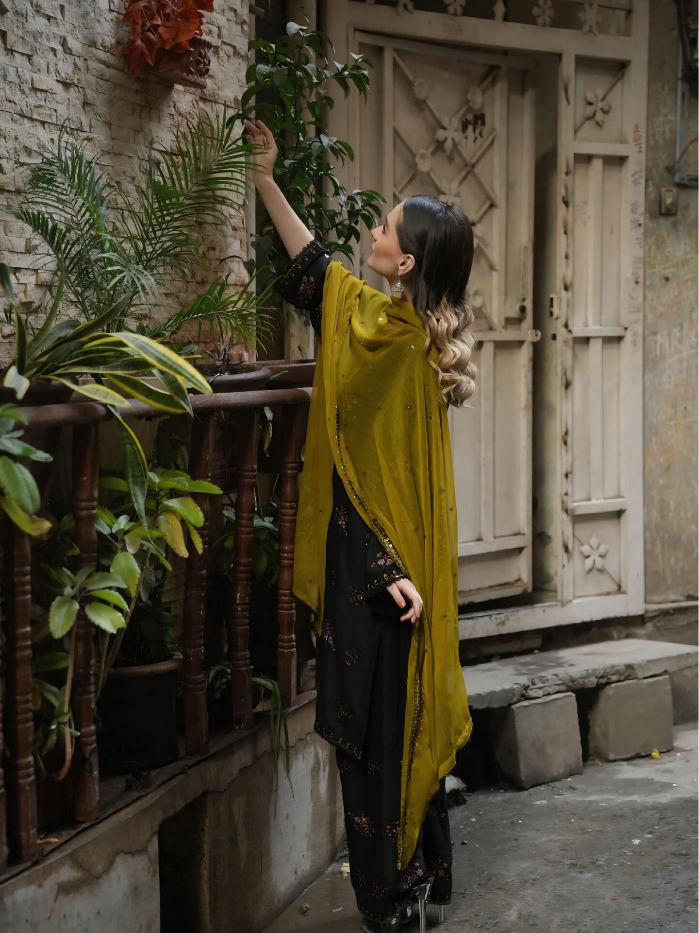 Kashish Embroidered 3PC Dress ( Cotton Lawn)