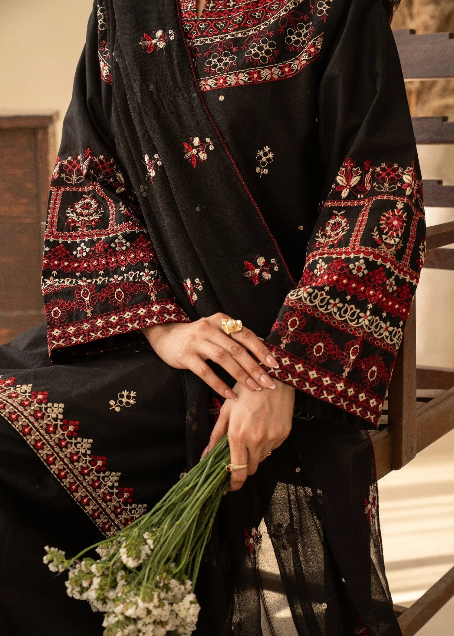Siyah Gul – Law Embroidered 3PC