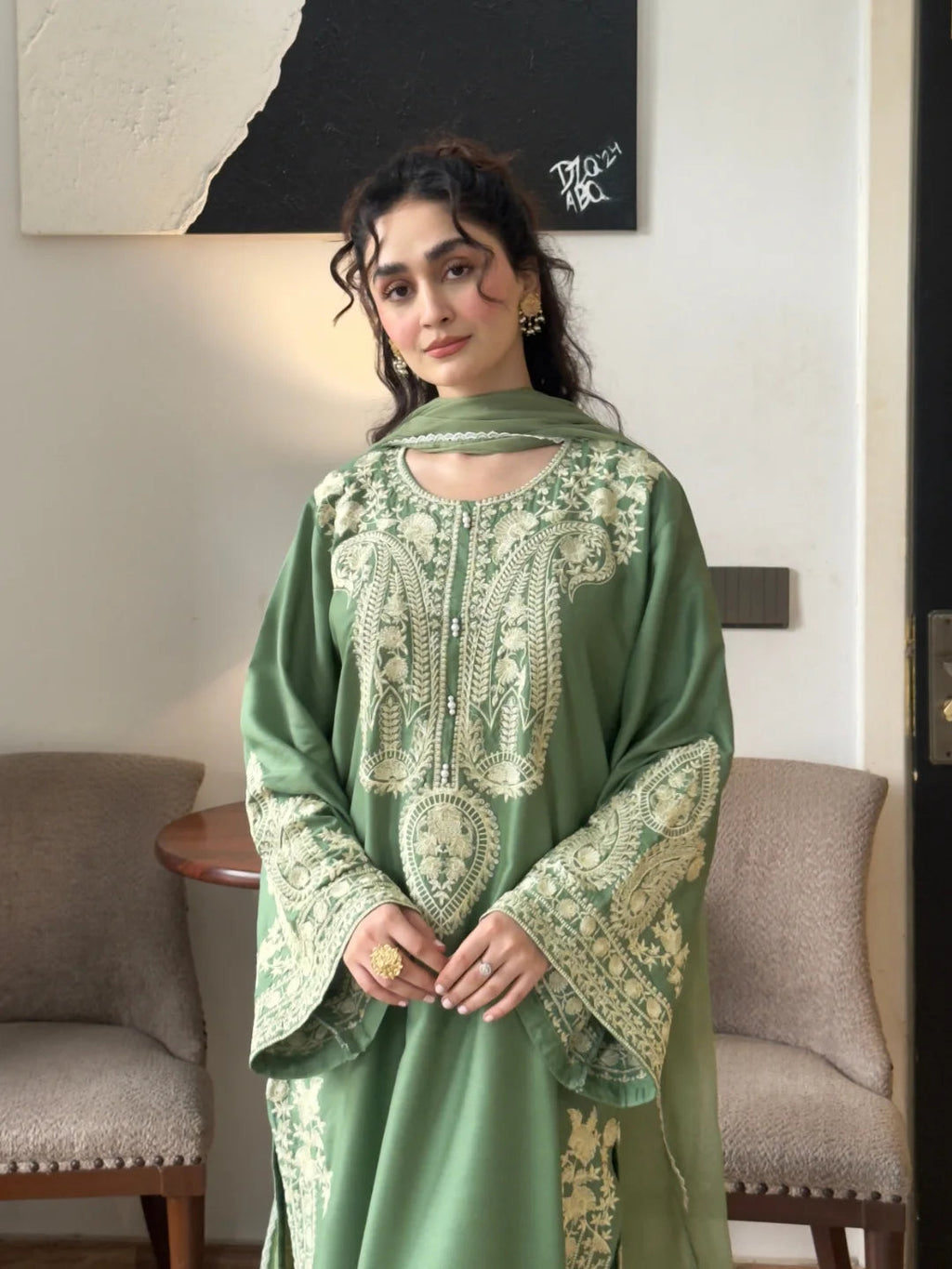 Zeenat Embroidered 3PC Dress